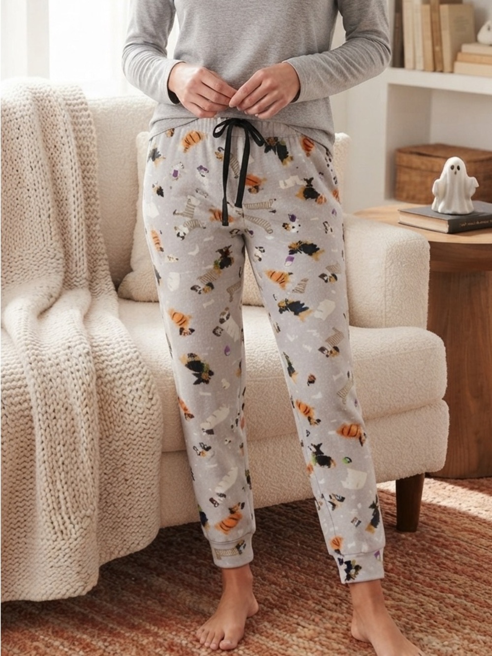 Women’s Gray Halloween Dachshund Fleece Pajama Pants - XL